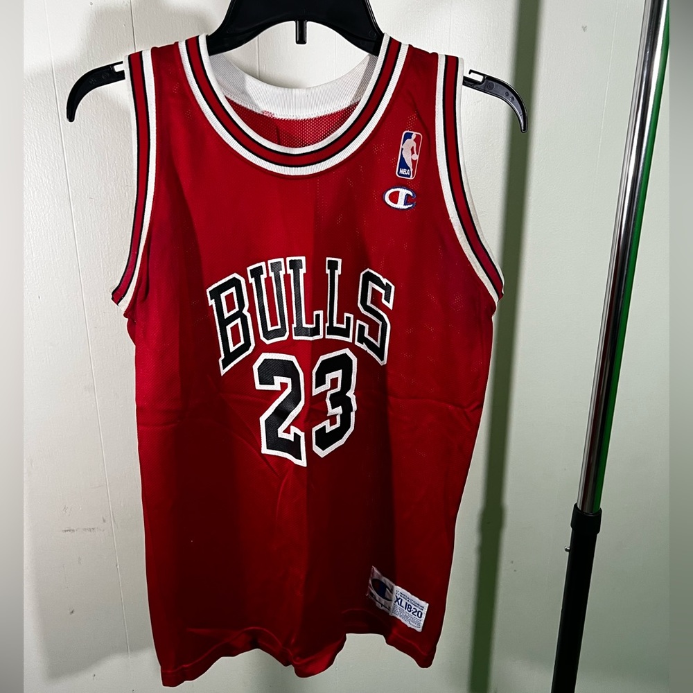 Michael Jordan Chicago Bulls Champions Jersey Size:XL18-20